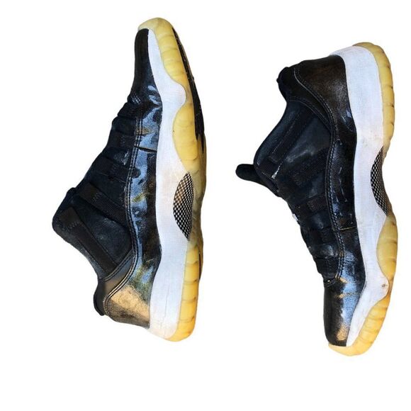 Rare 2016 Air Jordan 11 Retro Low Barons Size 6.5 - Picture 2 of 14